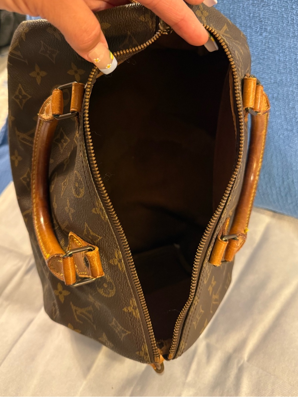Louis Vuitton Vintage Monogram Speedy 30 - Picture 11 of 11